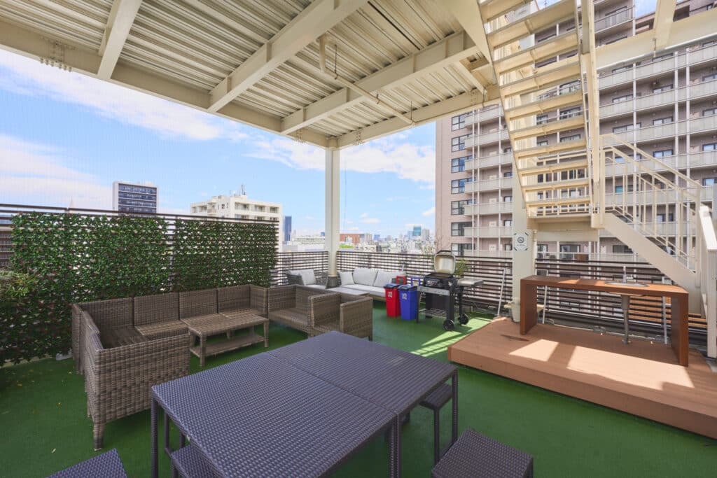 渋谷で起業するなら、バーチャルオフィスよりも「誰かを呼びたくなる場所」で始めよう 8 20230616 しんか 16 scaled 1